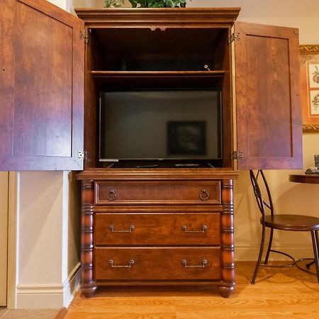 1Bd King Condo With 2 Person Jacuzzi Tub - Near The Strip - Free Tickets Included - T1-9 Branson Buitenkant foto