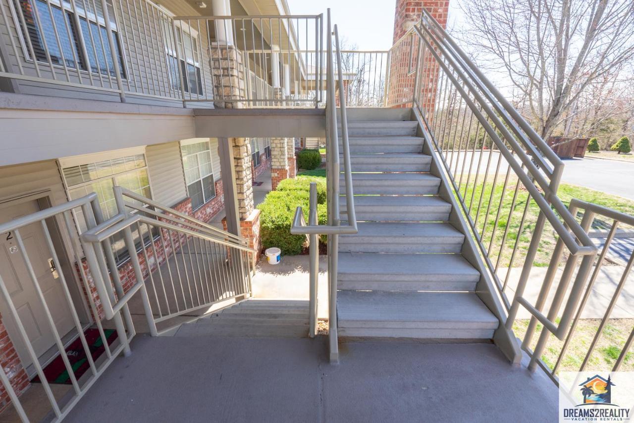 1Bd King Condo With 2 Person Jacuzzi Tub - Near The Strip - Free Tickets Included - T1-9 Branson Buitenkant foto